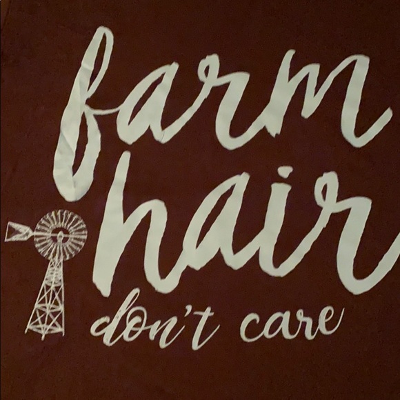 Tee - Picture 1 of 2